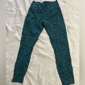 REI Co-op leggings 7/8 length